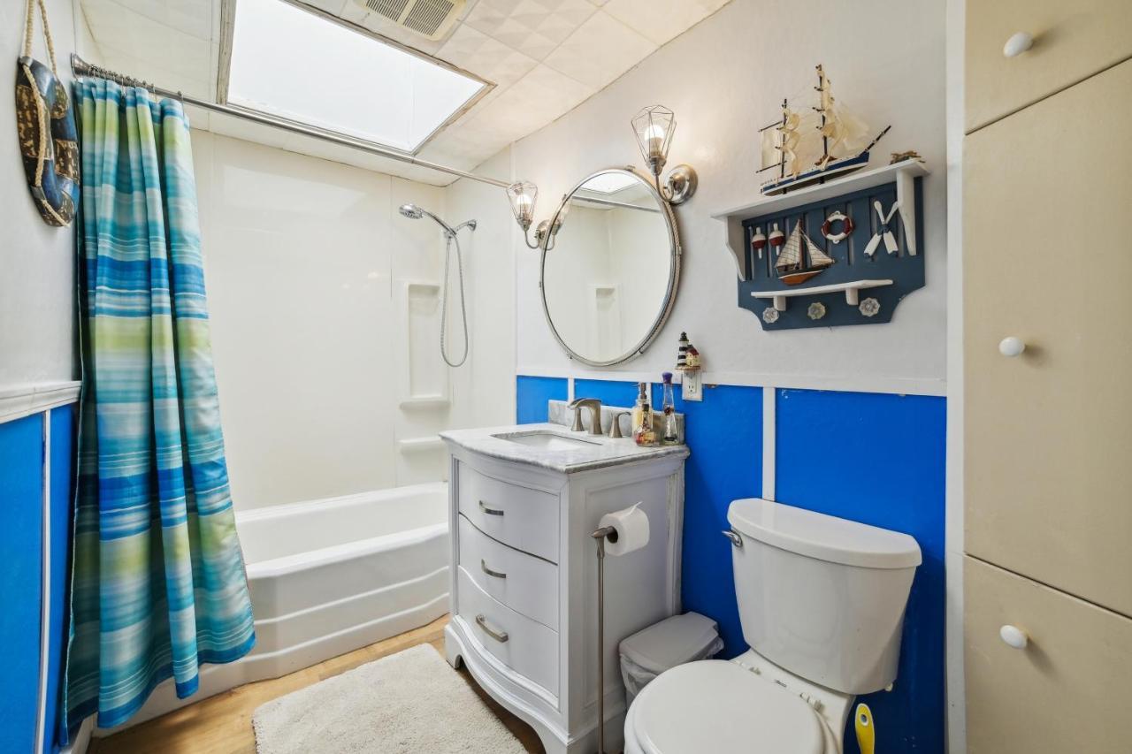 Boyne City Cottage Walk To Downtown And Lake! מראה חיצוני תמונה
