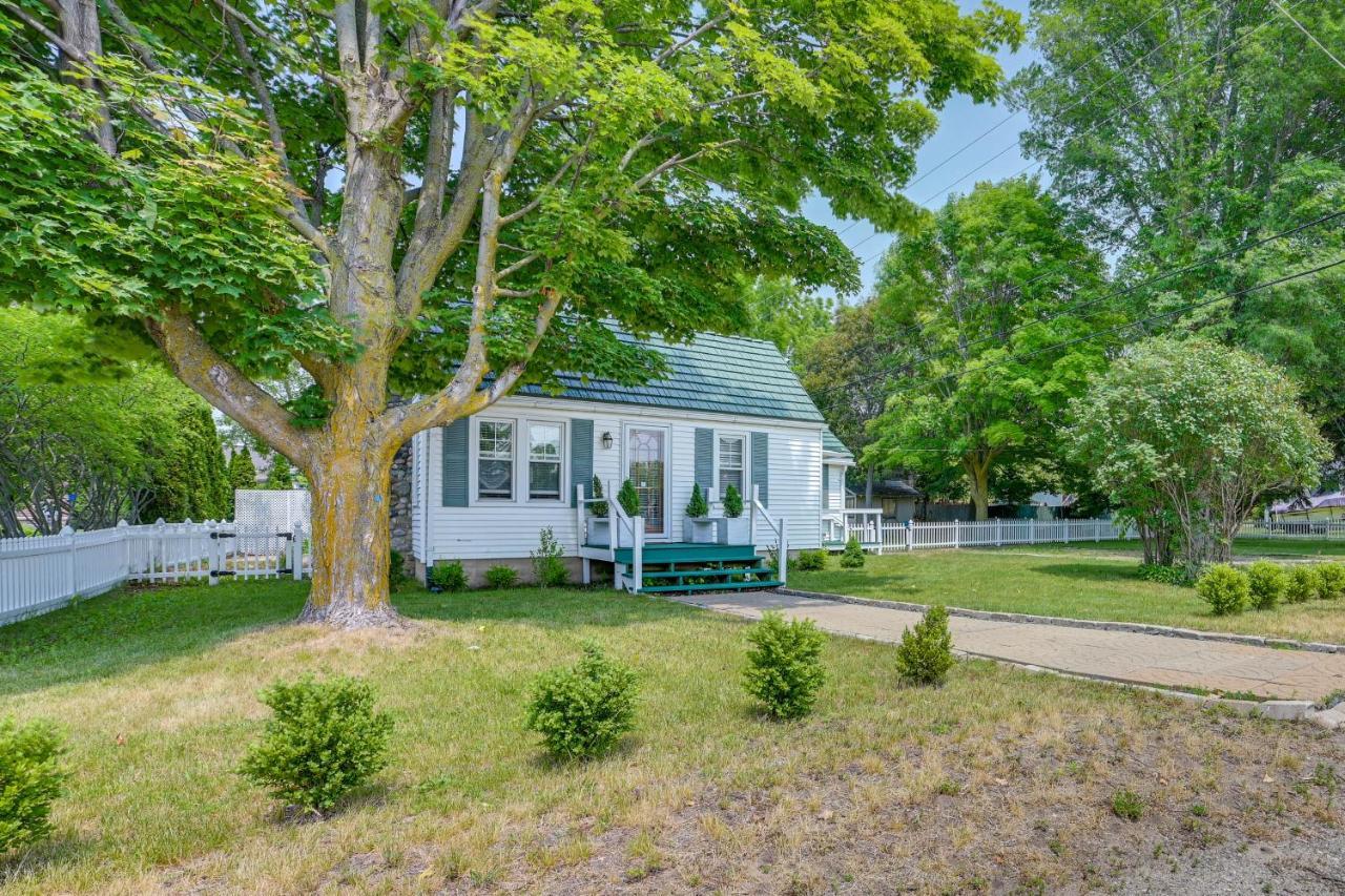 Boyne City Cottage Walk To Downtown And Lake! מראה חיצוני תמונה